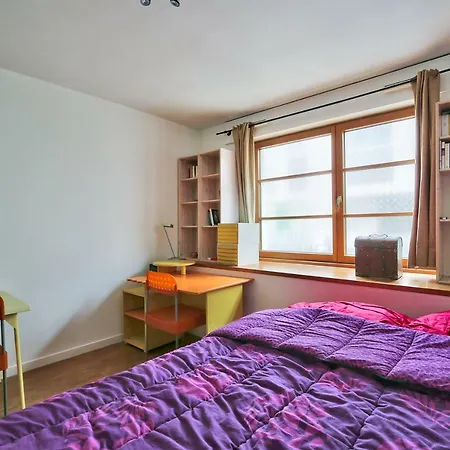 Cosy Studio In The East Of דירה *